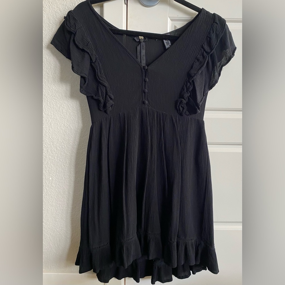 Black zip up dress from H&M
